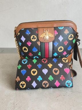 Nwt  Classix Fashion  Black Multicolor Bee Accent Crossbody Bag and Wallet Set